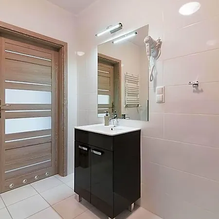 Koroni 4*