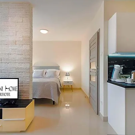 Koroni Hotel apartamentowy Raszyn