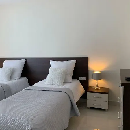 Koroni 3* Raszyn