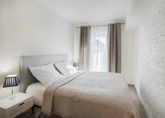 Koroni Aparthotel 4*