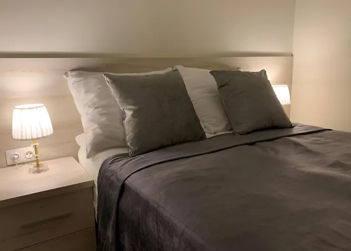 Aparthotel Koroni Raszyn